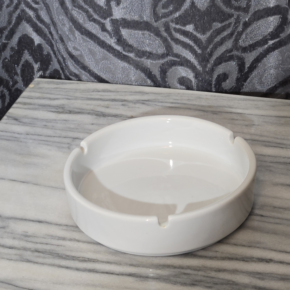 Elegant White Ceramic Ashtray